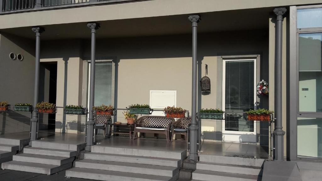 Nido Center Iv